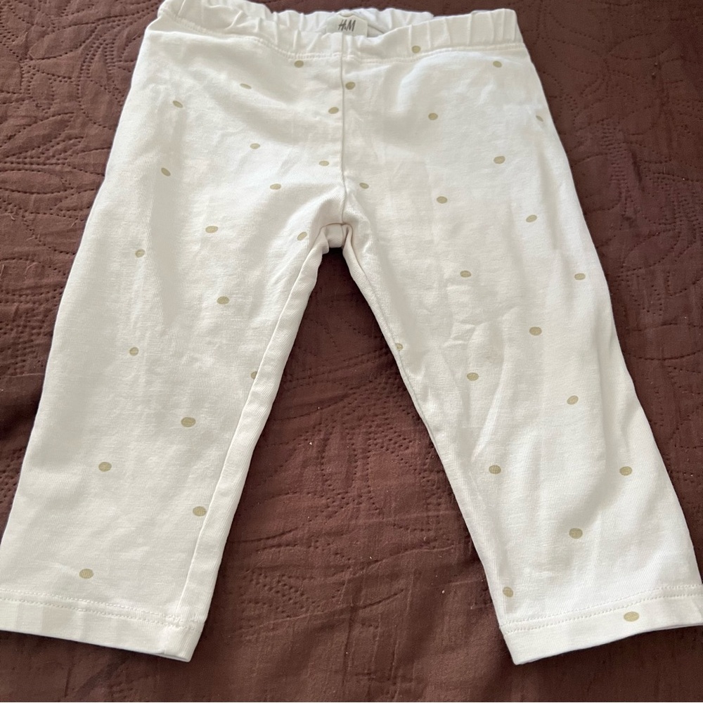 H&M Kids Pajamas - White with Gold Dots